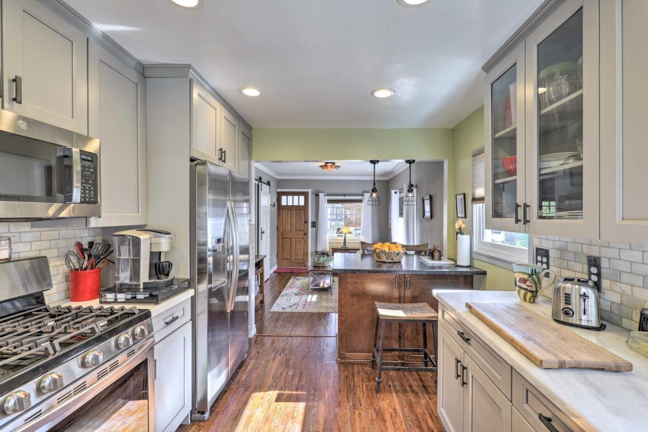 Charming Craftsman Cottage With Garden And Hot Tub! Fullerton Exterior photo